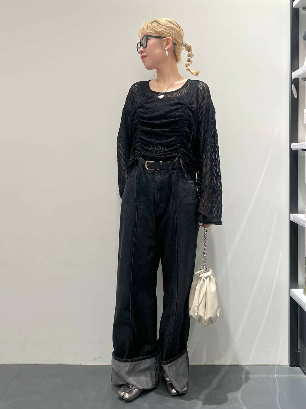 LAKOLEのアソートシャーリングプルオーバーを使ったコーディネートを紹介します。｜Rakuten Fashion(楽天ファッション／旧楽天ブランドアベニュー)4507474