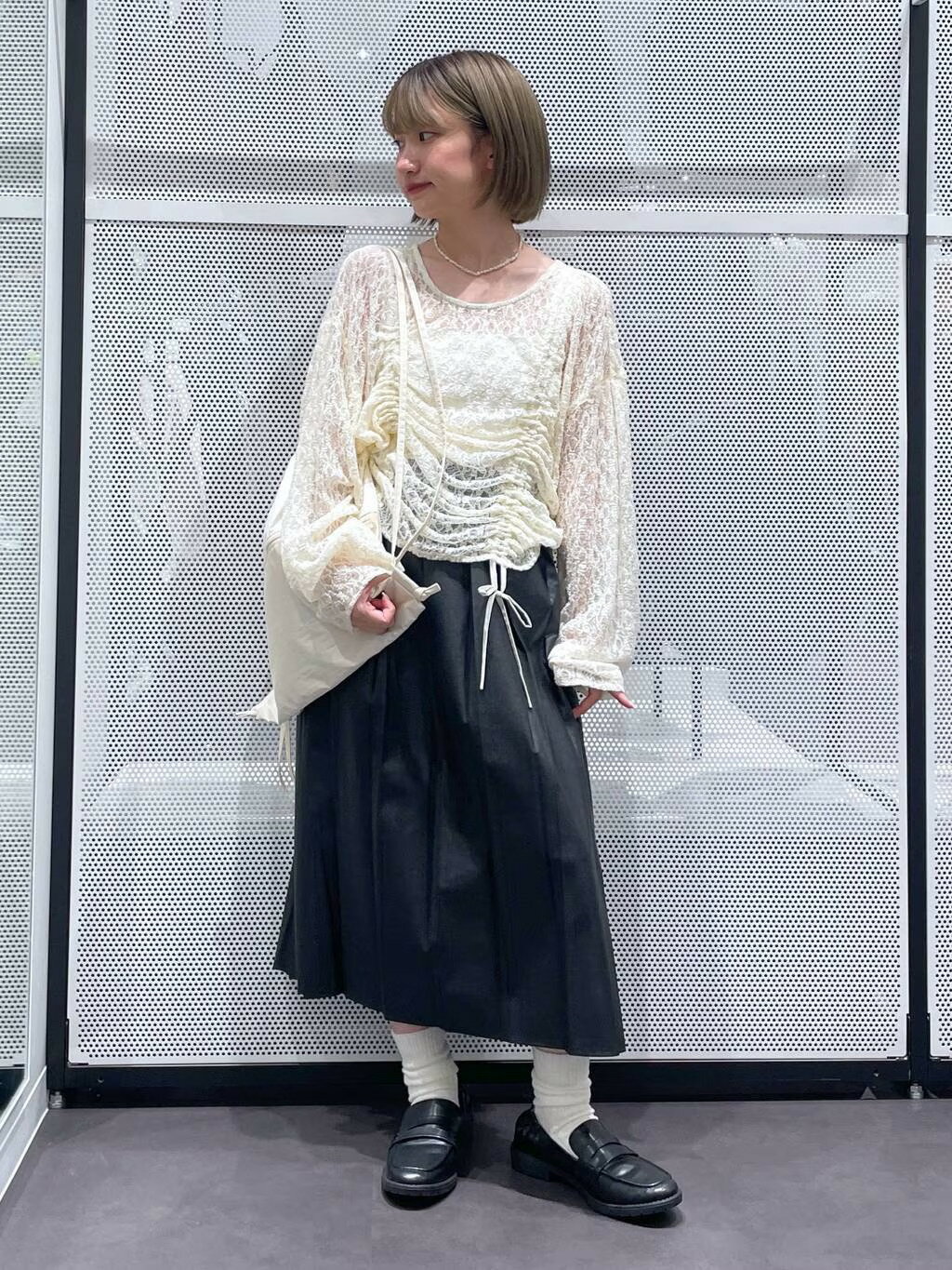 LAKOLEのアソートシャーリングプルオーバーを使ったコーディネートを紹介します。｜Rakuten Fashion(楽天ファッション／旧楽天ブランドアベニュー)4507481