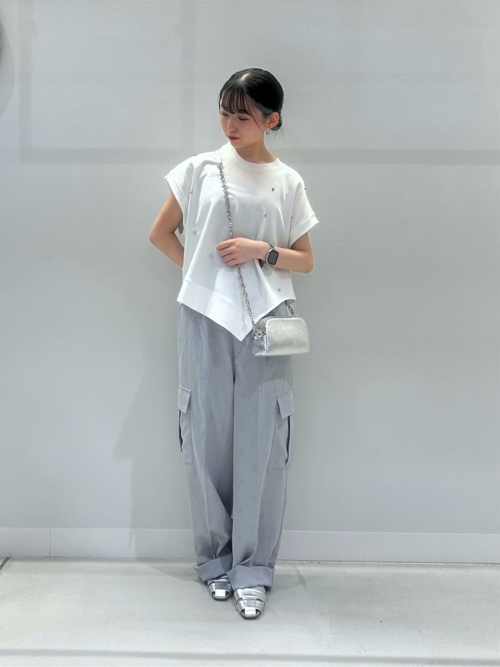 Vinのコーディネートを紹介します。｜Rakuten Fashion(楽天ファッション／旧楽天ブランドアベニュー)4508275