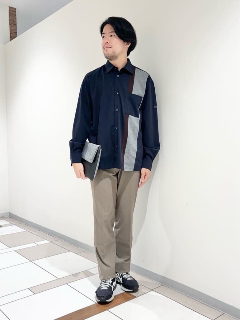 TAKEO KIKUCHIの【2WAY】ショルダー クラッチバッグを使ったコーディネートを紹介します。｜Rakuten Fashion(楽天ファッション／旧楽天ブランドアベニュー)4513613
