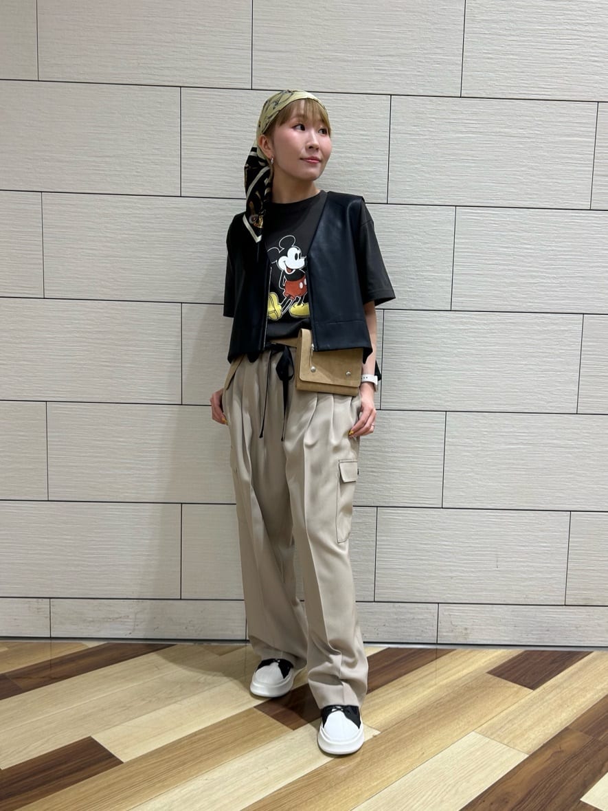 Vinのグログランリボンカーゴパンツを使ったコーディネートを紹介します。｜Rakuten Fashion(楽天ファッション／旧楽天ブランドアベニュー)4514314