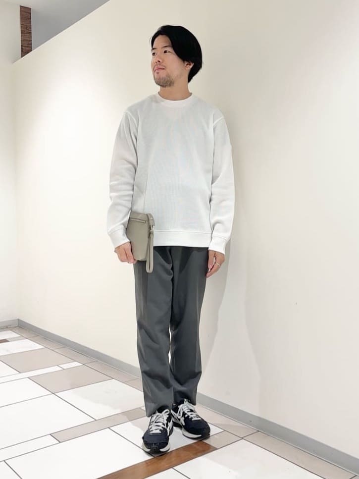 TAKEO KIKUCHIの【尾州織】クルーネック カットソーを使ったコーディネートを紹介します。｜Rakuten Fashion(楽天ファッション／旧楽天ブランドアベニュー)4522842
