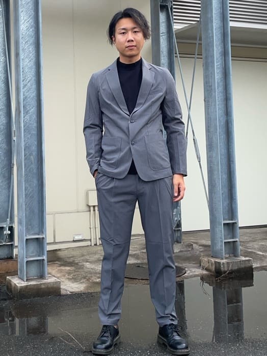 NANO universeのアンチスメルモックネックTシャツ 長袖を使ったコーディネートを紹介します。｜Rakuten Fashion(楽天ファッション／旧楽天ブランドアベニュー)4524182