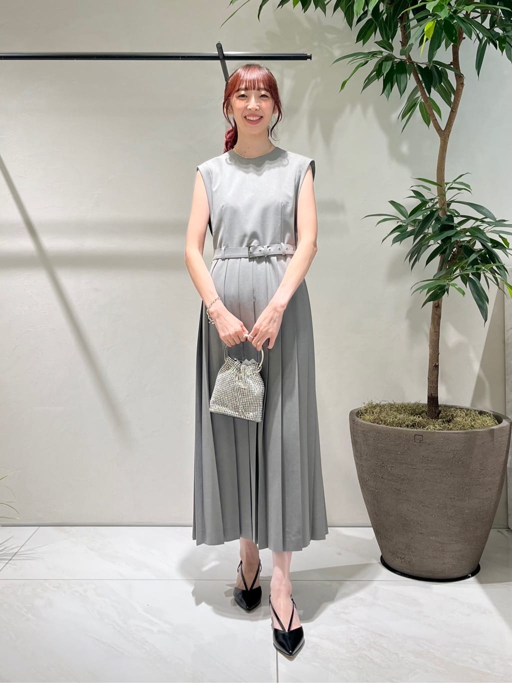 allureville*otona MUSE サイドスリットプリーツワンピース