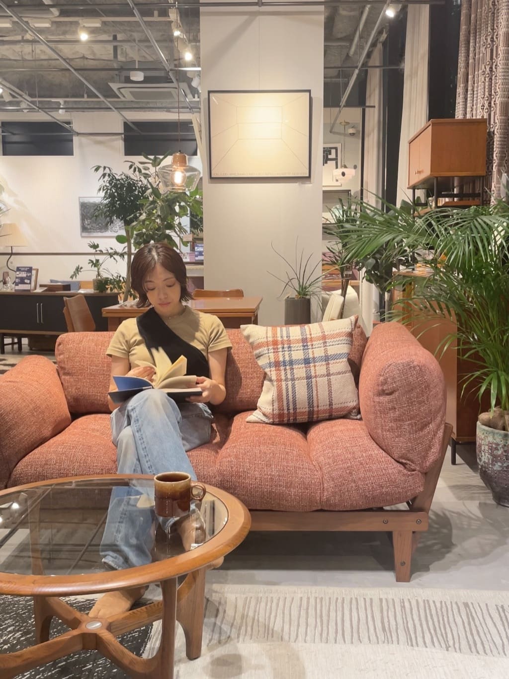 journal standard FurnitureのACME クッションカバー CUSHION COVER 45x45【AC-08】(カバーのみ)を使ったコーディネートを紹介します。｜Rakuten Fashion(楽天ファッション／旧楽天ブランドアベニュー)4524792