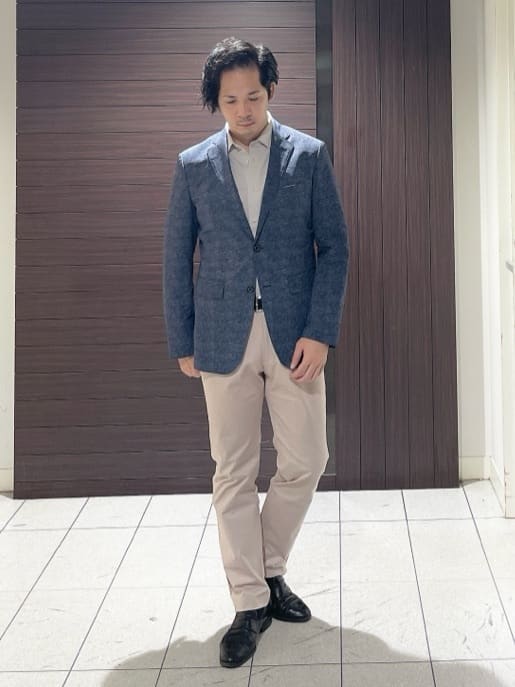 TAKEO KIKUCHIの【抗菌防臭】COOL DOTS(R)ドビープリント ジャケットを使ったコーディネートを紹介します。｜Rakuten Fashion(楽天ファッション／旧楽天ブランドアベニュー)4526682