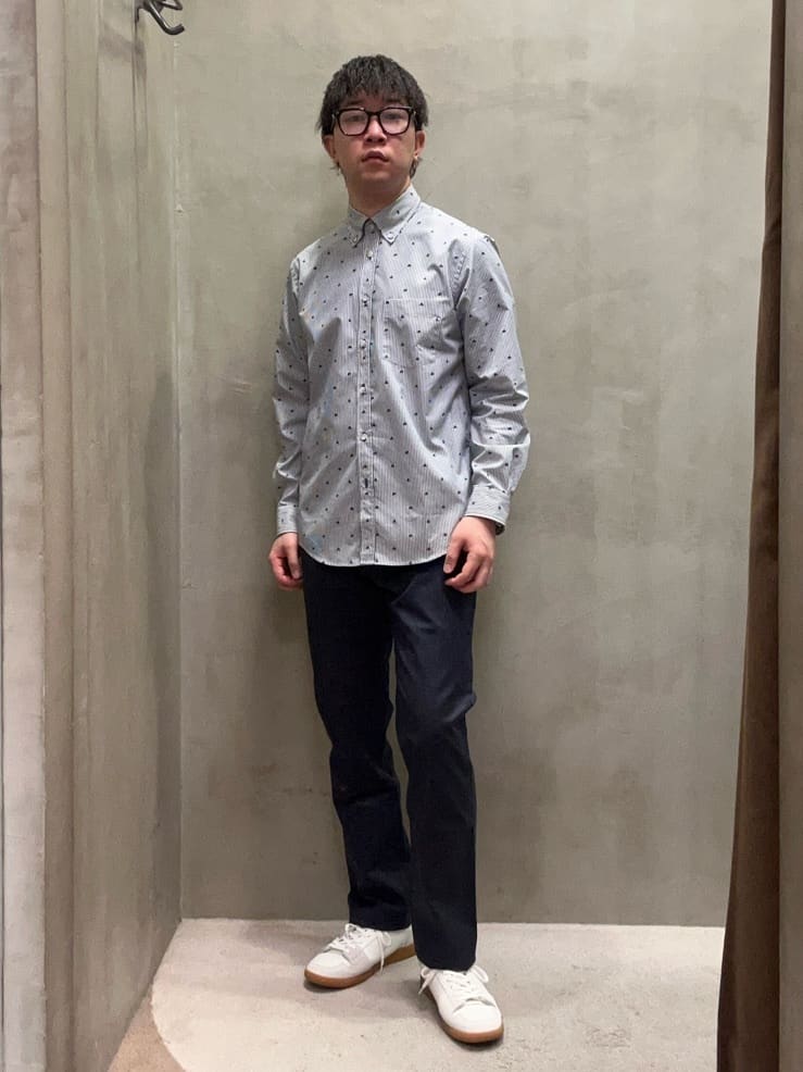 TAKEO KIKUCHIのハットモチーフ ジャカード ストライプ シャツを使ったコーディネートを紹介します。｜Rakuten Fashion(楽天ファッション／旧楽天ブランドアベニュー)4535095