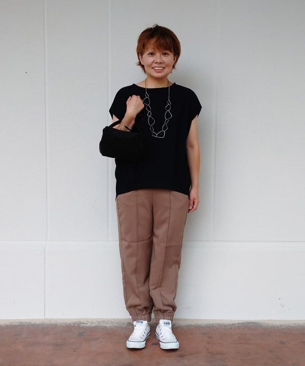 BEAMS HEARTのバックバルーン プルオーバーを使ったコーディネートを紹介します。｜Rakuten Fashion(楽天ファッション／旧楽天ブランドアベニュー)4539499