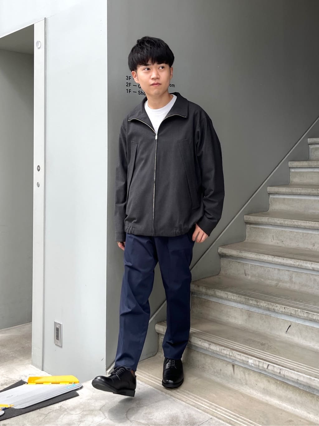 TAKEO KIKUCHIの千鳥格子 ジップアップ ブルゾンを使ったコーディネートを紹介します。｜Rakuten Fashion(楽天ファッション／旧楽天ブランドアベニュー)4551156