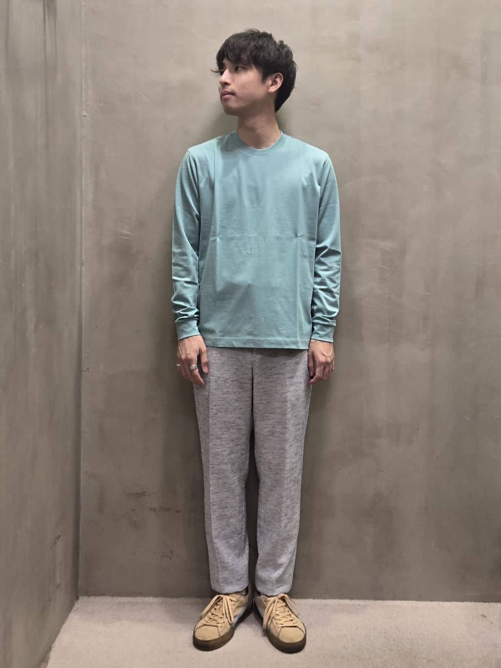 TAKEO KIKUCHIの【抗菌防臭/ジャケット対応】テーラード 長袖Tシャツを使ったコーディネートを紹介します。｜Rakuten Fashion(楽天ファッション／旧楽天ブランドアベニュー)4553342