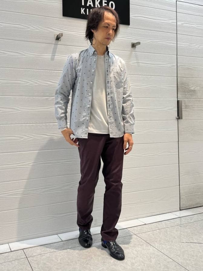 TAKEO KIKUCHIのハットモチーフ ジャカード ストライプ シャツを使ったコーディネートを紹介します。｜Rakuten Fashion(楽天ファッション／旧楽天ブランドアベニュー)4553418