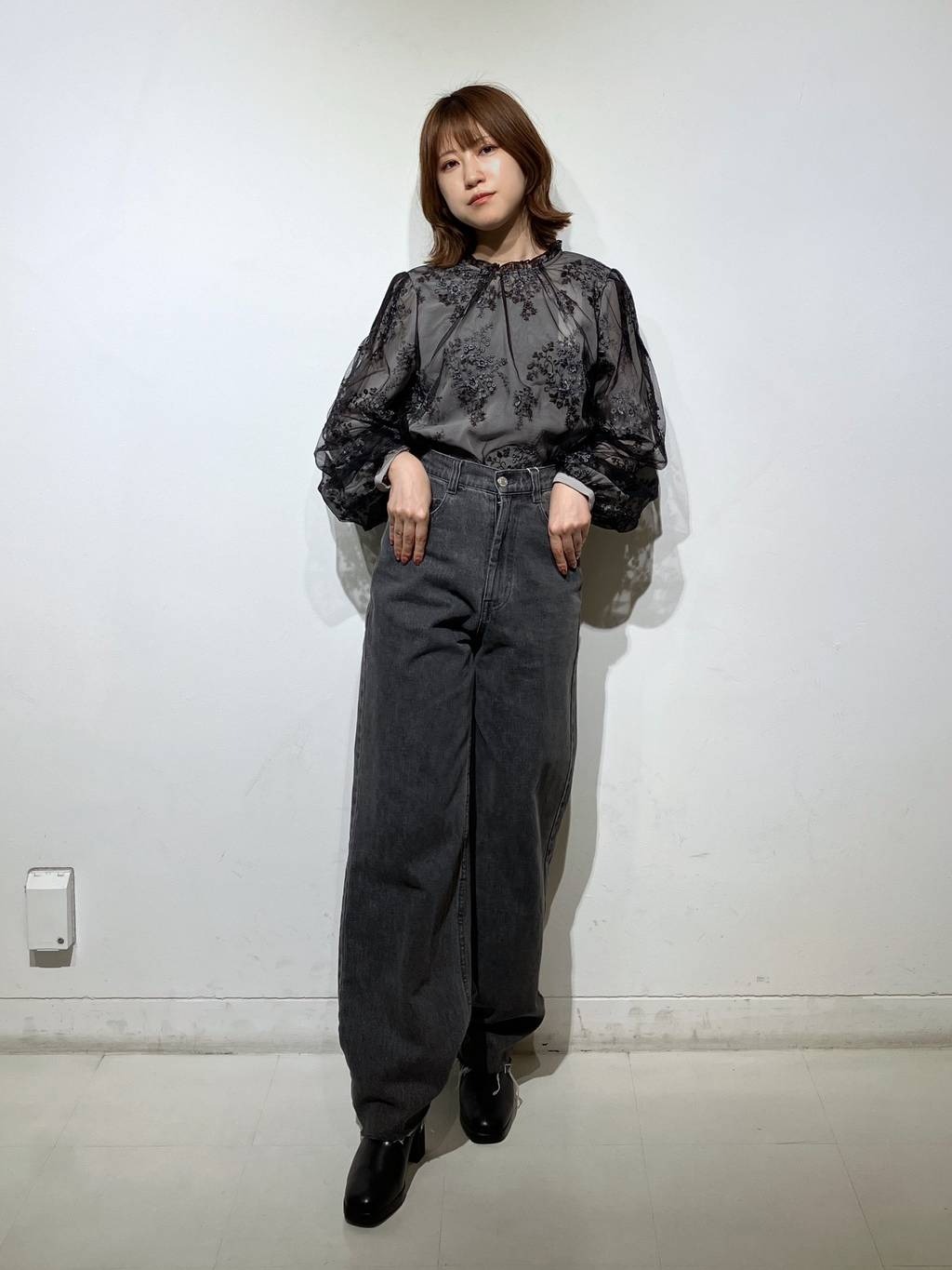 mysty womanの【上西星来さん着用アイテム】ニットストームショートブーツを使ったコーディネートを紹介します。｜Rakuten Fashion(楽天ファッション／旧楽天ブランドアベニュー)4559455