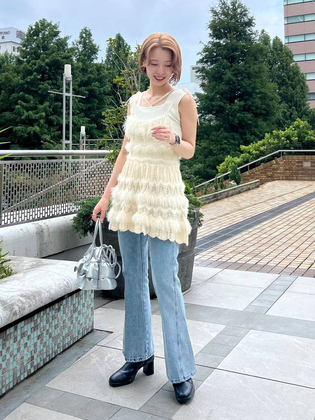 mysty womanのフリンジニットキャミチュニックを使ったコーディネートを紹介します。｜Rakuten Fashion(楽天ファッション／旧楽天ブランドアベニュー)4559493
