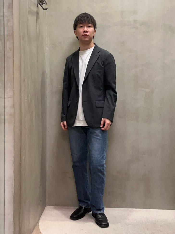 TAKEO KIKUCHIのオータム サッカー ジャケットを使ったコーディネートを紹介します。｜Rakuten Fashion(楽天ファッション／旧楽天ブランドアベニュー)4559763
