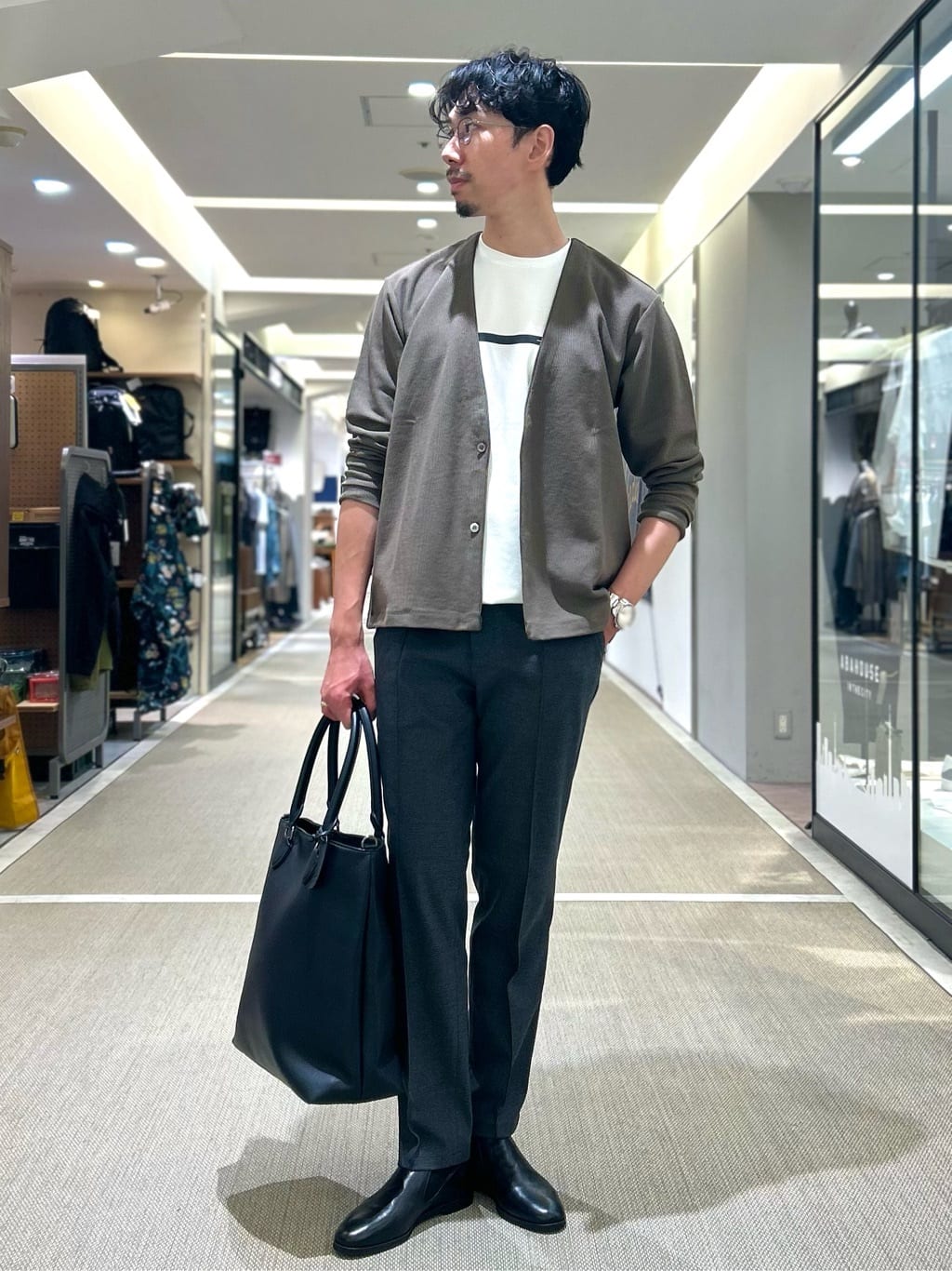 ABAHOUSE | ラッセルカノコ 2ボタン 比翼 カーディガン | Rakuten