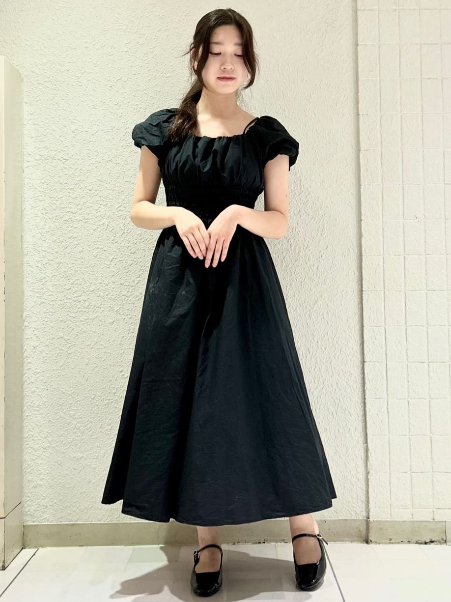 ESPERANZAのスクエアトゥフラットミュールを使ったコーディネートを紹介します。｜Rakuten Fashion(楽天ファッション／旧楽天ブランドアベニュー)4568903