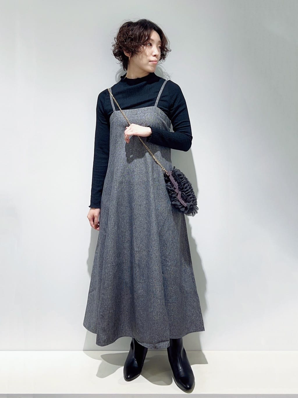 groveのツイーディフレアキャミワンピースを使ったコーディネートを紹介します。｜Rakuten Fashion(楽天ファッション／旧楽天ブランドアベニュー)4570646
