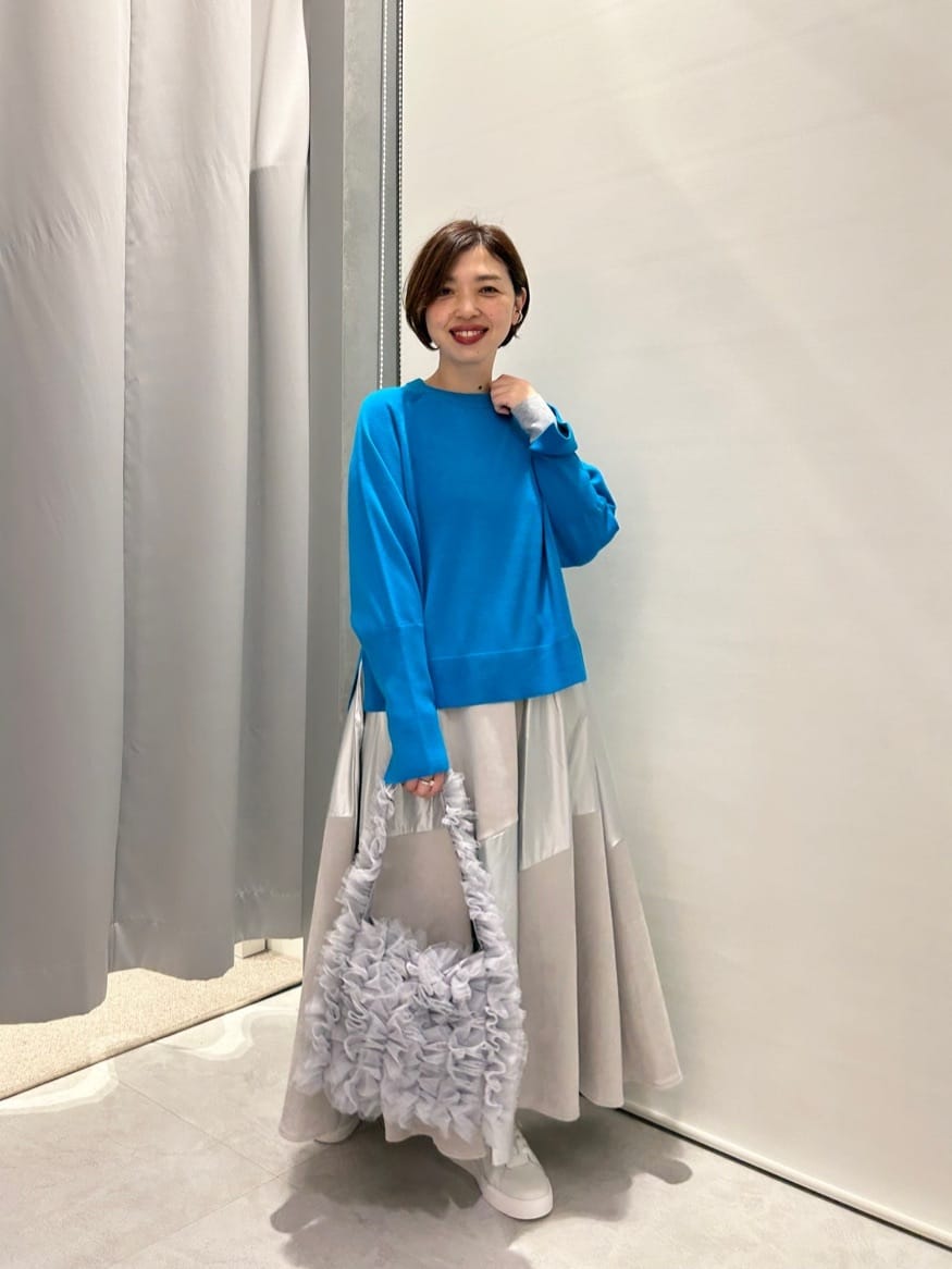 Vinのチュールフリルバッグを使ったコーディネートを紹介します。｜Rakuten Fashion(楽天ファッション／旧楽天ブランドアベニュー)4571423