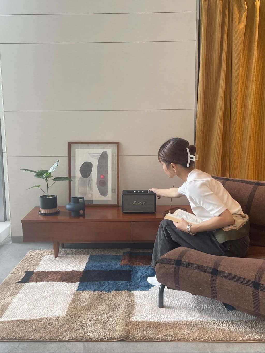 journal standard FurnitureのGEOMETRIC RUG 120*160 ジオメトリックラグを使ったコーディネートを紹介します。｜Rakuten Fashion(楽天ファッション／旧楽天ブランドアベニュー)4571663