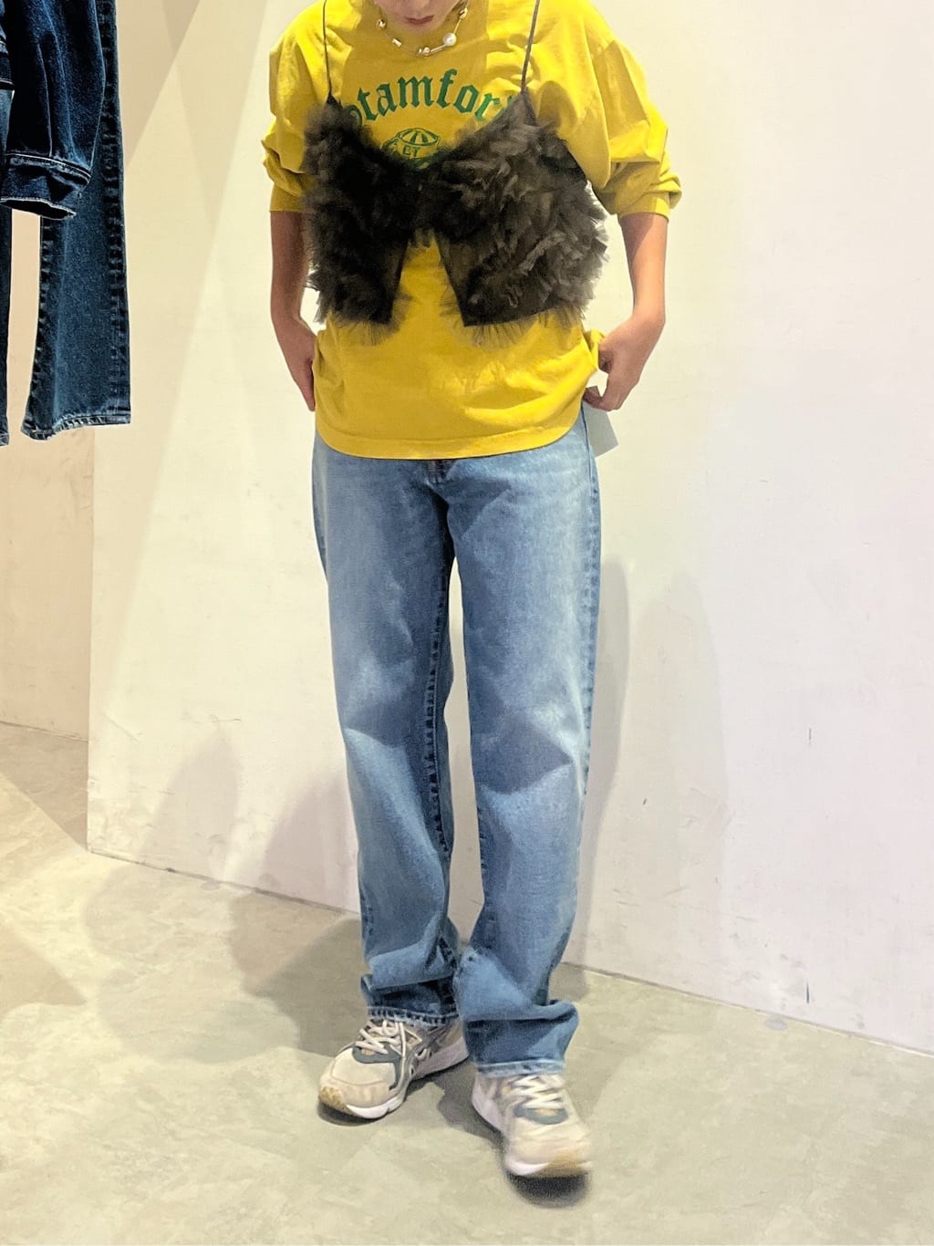 RODEO CROWNS WIDE BOWLの201 XX デニムパンツを使ったコーディネートを紹介します。｜Rakuten Fashion(楽天ファッション／旧楽天ブランドアベニュー)4572071