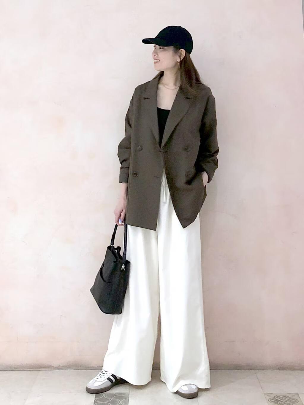 LAKOLEのアソートダブルジャケットを使ったコーディネートを紹介します。｜Rakuten Fashion(楽天ファッション／旧楽天ブランドアベニュー)4572351