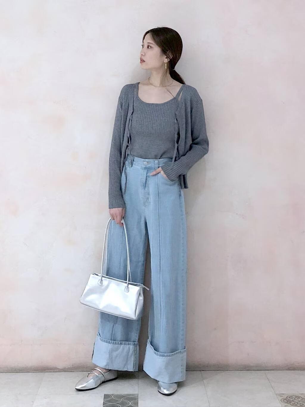 LAKOLEのキャミセットリボンカーディガンを使ったコーディネートを紹介します。｜Rakuten Fashion(楽天ファッション／旧楽天ブランドアベニュー)4572354