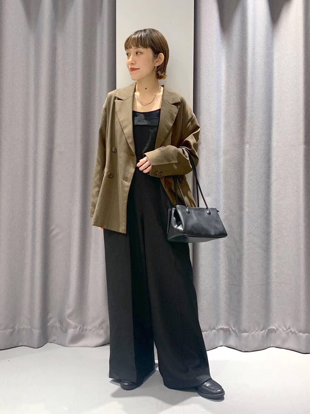 LAKOLEのアソートダブルジャケットを使ったコーディネートを紹介します。｜Rakuten Fashion(楽天ファッション／旧楽天ブランドアベニュー)4572357