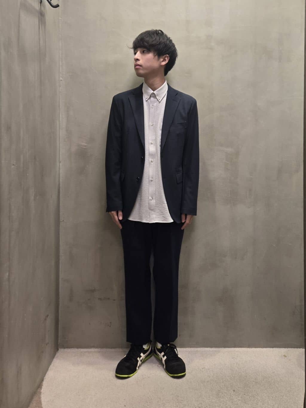 TAKEO KIKUCHIの【抗菌防臭/シーズンレス】シアサッカー ジャージシャツを使ったコーディネートを紹介します。｜Rakuten Fashion(楽天ファッション／旧楽天ブランドアベニュー)4585271