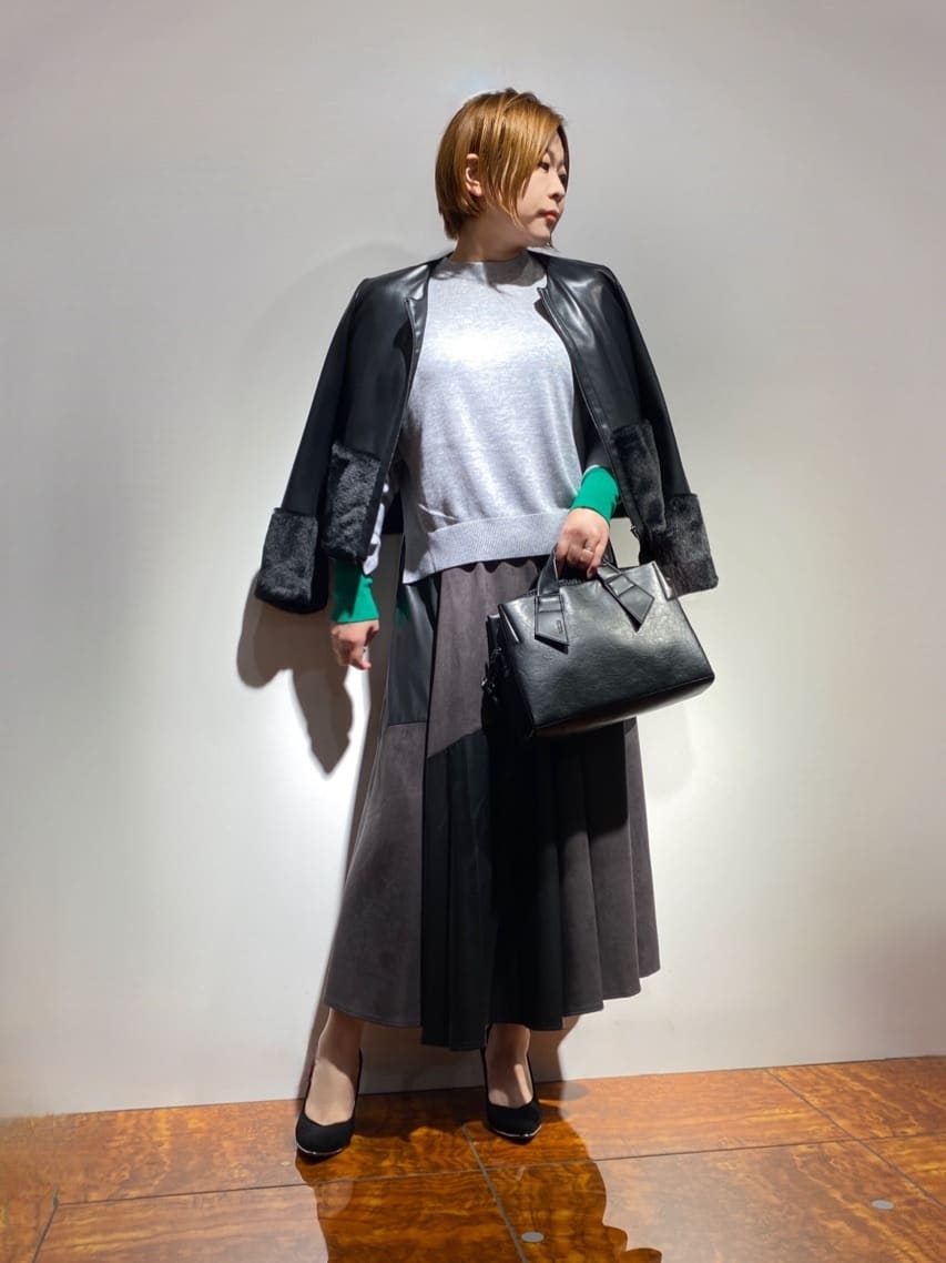 Vinのメッシュドッキングスクエアバッグを使ったコーディネートを紹介します。｜Rakuten Fashion(楽天ファッション／旧楽天ブランドアベニュー)4586113