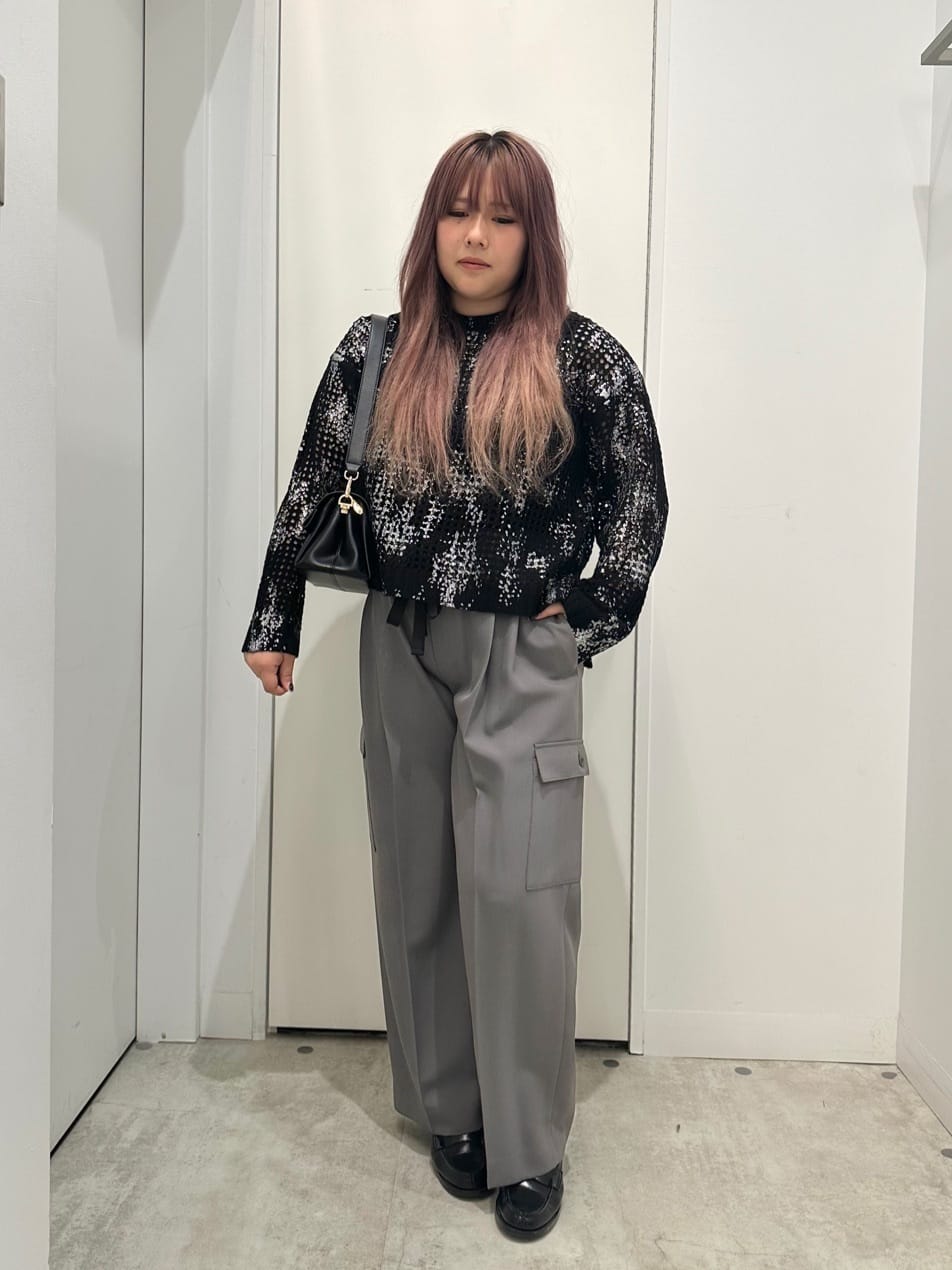 Vinのグログランリボンカーゴパンツを使ったコーディネートを紹介します。｜Rakuten Fashion(楽天ファッション／旧楽天ブランドアベニュー)4593035