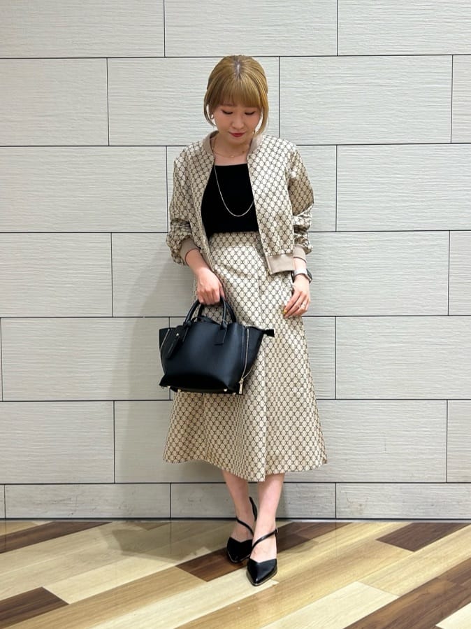 Vinのコーディネートを紹介します。｜Rakuten Fashion(楽天ファッション／旧楽天ブランドアベニュー)4596580