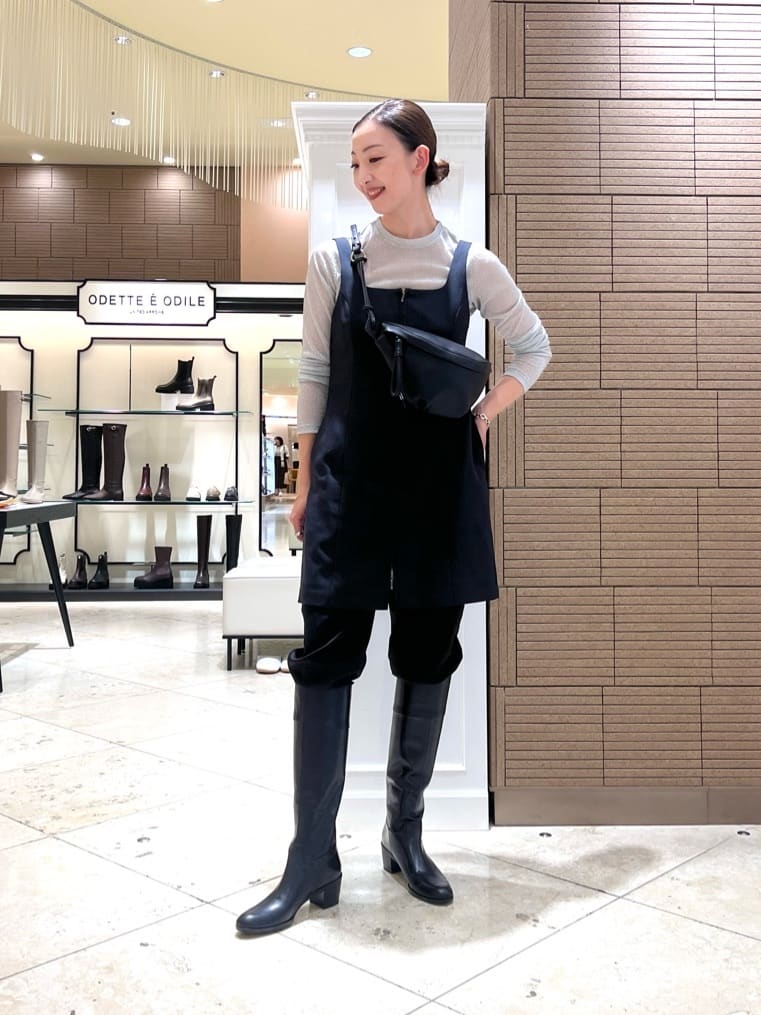 ODETTE E ODILEのSLバックファスナー ロングブーツ50↑を使った 