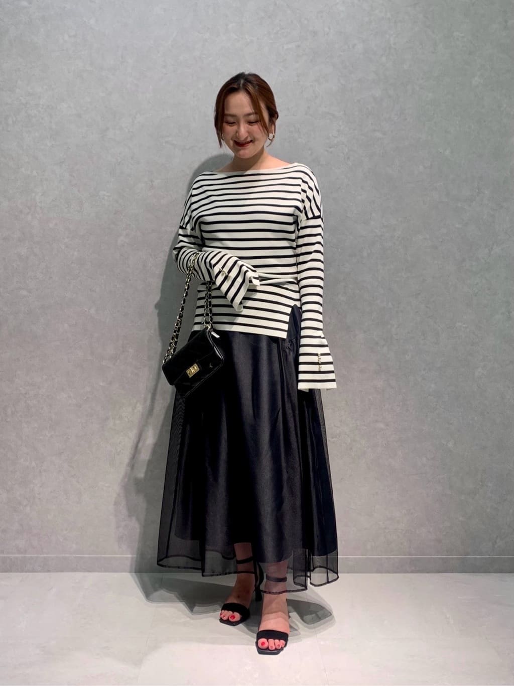 Rouge vif la cleの総針フレアスリーブプルオーバーを使ったコーディネートを紹介します。｜Rakuten Fashion(楽天ファッション／旧楽天ブランドアベニュー)4618810
