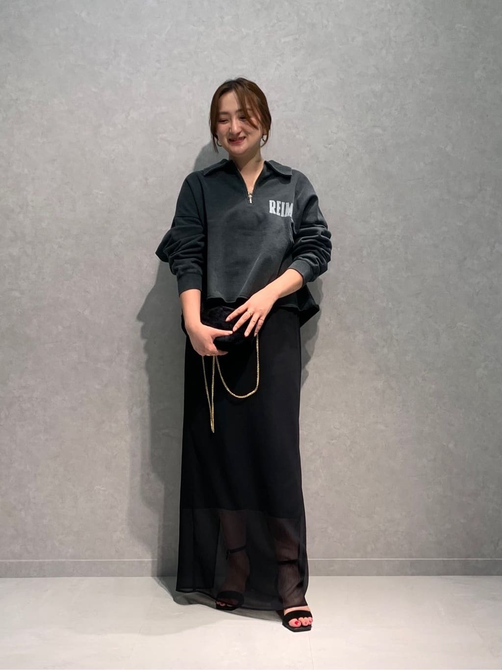 Rouge vif la cleの【REMI RELIEF/レミレリーフ】別注ハーフzipスウェットを使ったコーディネートを紹介します。｜Rakuten Fashion(楽天ファッション／旧楽天ブランドアベニュー)4618860