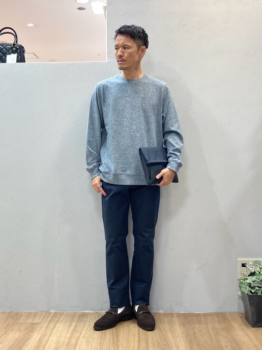 TAKEO KIKUCHIの【Made in JAPAN】カネマサ メランジ カットソーを使ったコーディネートを紹介します。｜Rakuten Fashion(楽天ファッション／旧楽天ブランドアベニュー)4624528