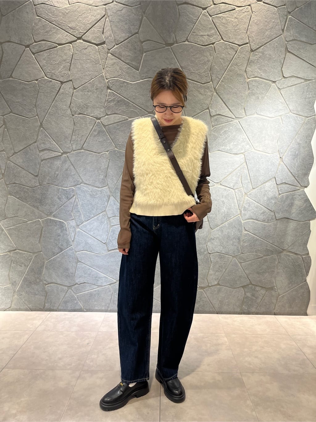 Vinのコーディネートを紹介します。｜Rakuten Fashion(楽天ファッション／旧楽天ブランドアベニュー)4624624