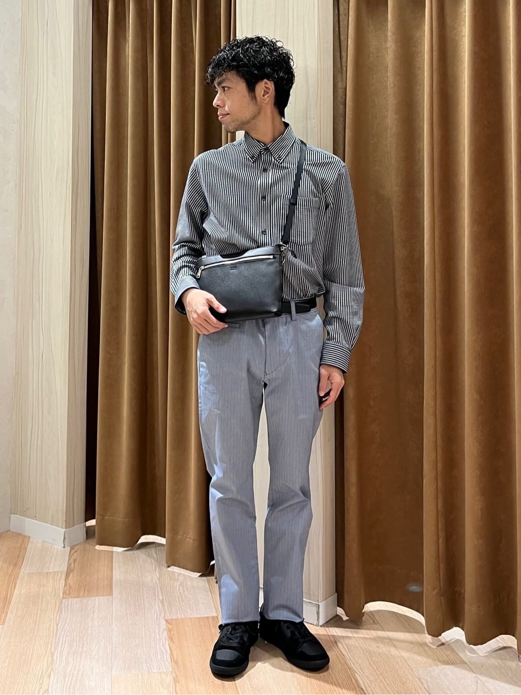 TAKEO KIKUCHIの【全7サイズ*8色展開!】トップマルチヘリンボン パンツを使ったコーディネートを紹介します。｜Rakuten Fashion(楽天ファッション／旧楽天ブランドアベニュー)4627293