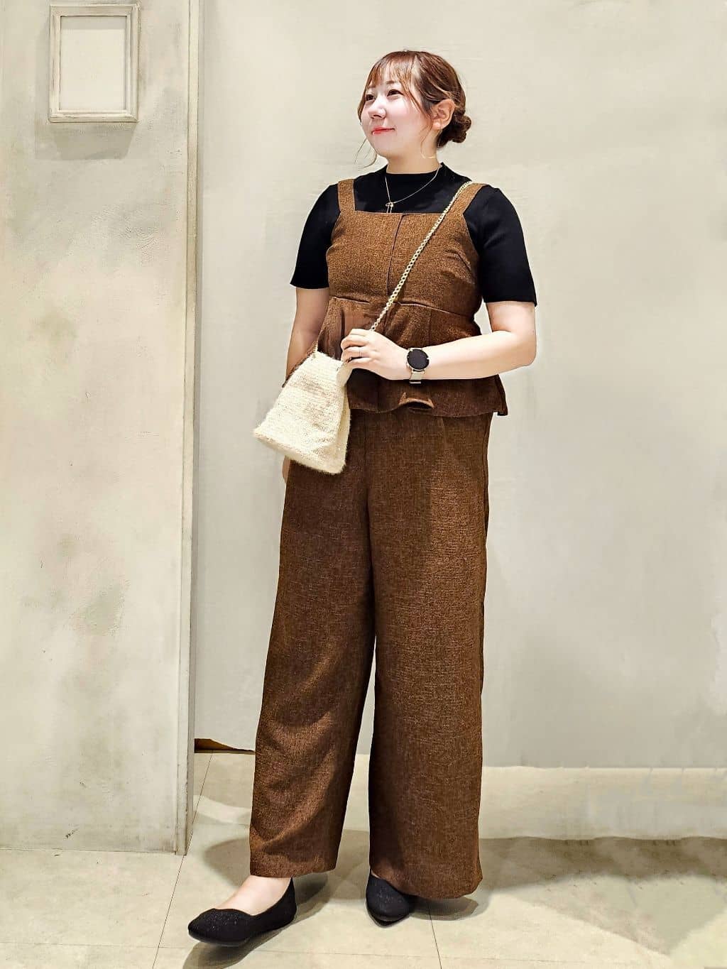 groveのツィードビスチェ&ワイドパンツSET UPを使ったコーディネートを紹介します。｜Rakuten Fashion(楽天ファッション／旧楽天ブランドアベニュー)4629709