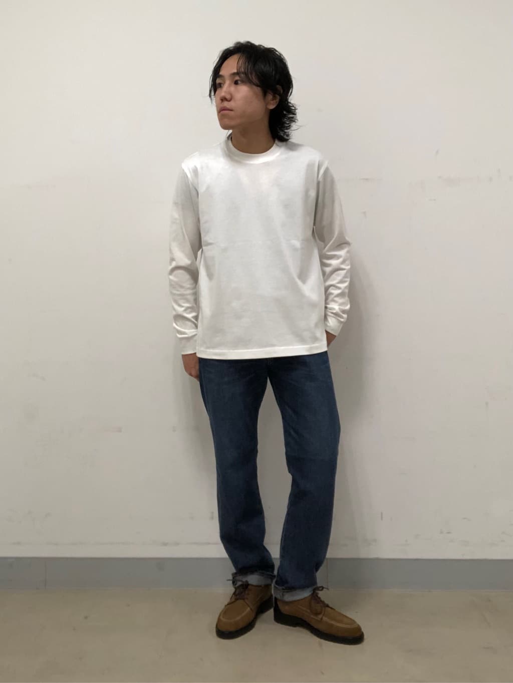 TAKEO KIKUCHIの【抗菌防臭/ジャケット対応】テーラード 長袖Tシャツを使ったコーディネートを紹介します。｜Rakuten Fashion(楽天ファッション／旧楽天ブランドアベニュー)4634825