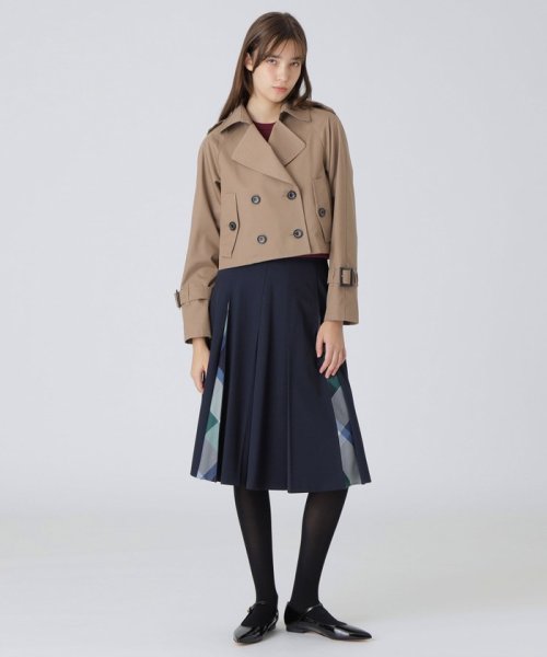 BLUE LABEL / BLACK LABEL CRESTBRIDGEのショートトレンチコート