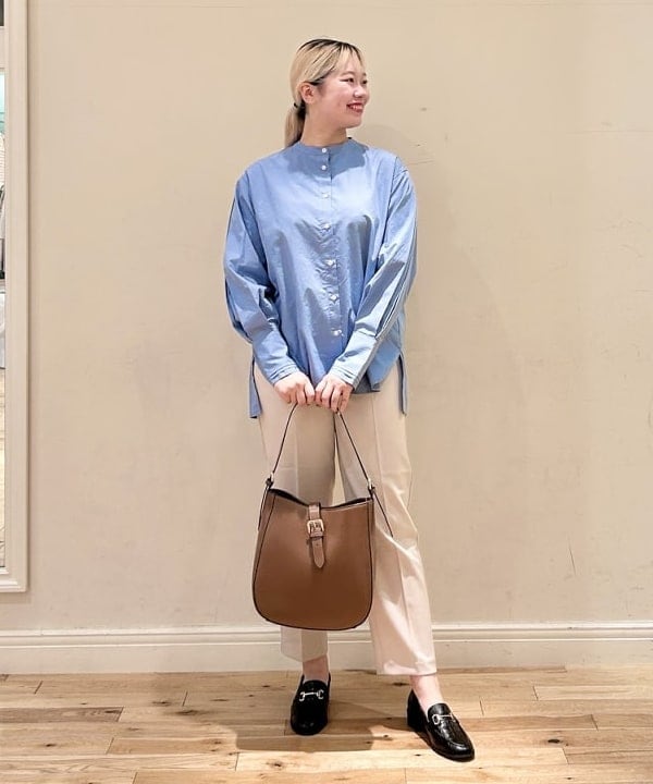 BEAMS HEARTのバックルハンドル トートバッグを使ったコーディネートを紹介します。｜Rakuten Fashion(楽天ファッション／旧楽天ブランドアベニュー)4638677