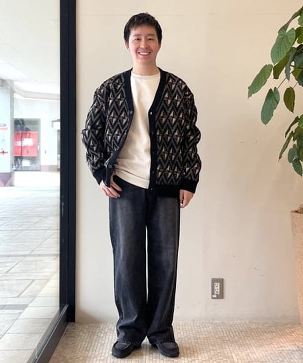 BEAMS HEARTのブラスト ワイド ストレート デニムを使ったコーディネートを紹介します。｜Rakuten Fashion(楽天ファッション／旧楽天ブランドアベニュー)4638823