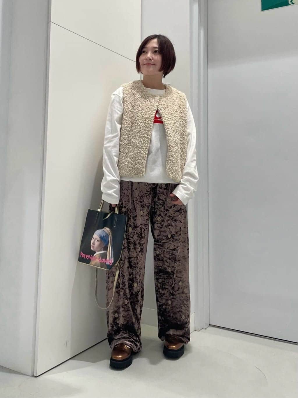 Vinのコーディネートを紹介します。｜Rakuten Fashion(楽天ファッション／旧楽天ブランドアベニュー)4638899