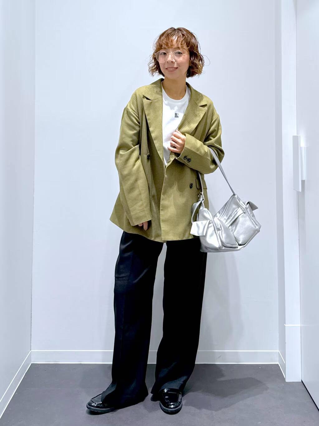 LAKOLEのアソートダブルジャケットを使ったコーディネートを紹介します。｜Rakuten Fashion(楽天ファッション／旧楽天ブランドアベニュー)4642163