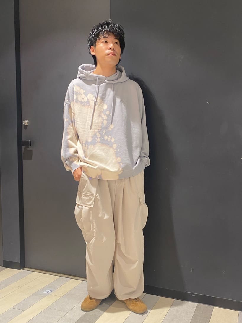 tk.TAKEO KIKUCHIのヴィンテージライクパーカーを使ったコーディネートを紹介します。｜Rakuten Fashion(楽天ファッション／旧楽天ブランドアベニュー)4643210