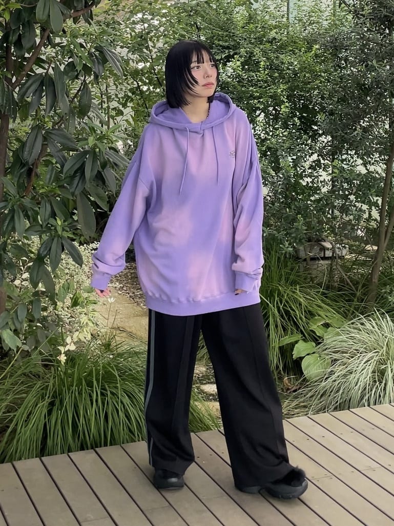 tk.TAKEO KIKUCHIのヴィンテージライクパーカーを使ったコーディネートを紹介します。｜Rakuten Fashion(楽天ファッション／旧楽天ブランドアベニュー)4643235