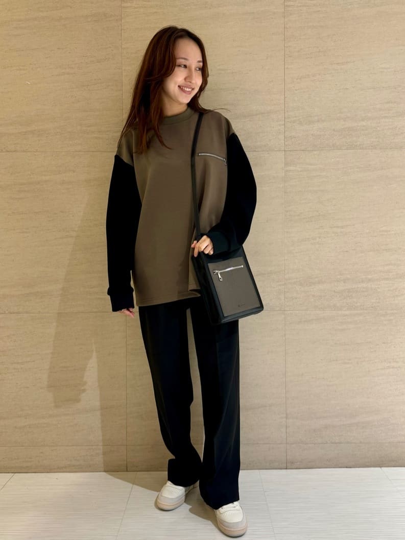 tk.TAKEO KIKUCHIのシンメトリースイッチプルオーバーを使ったコーディネートを紹介します。｜Rakuten Fashion(楽天ファッション／旧楽天ブランドアベニュー)4648011