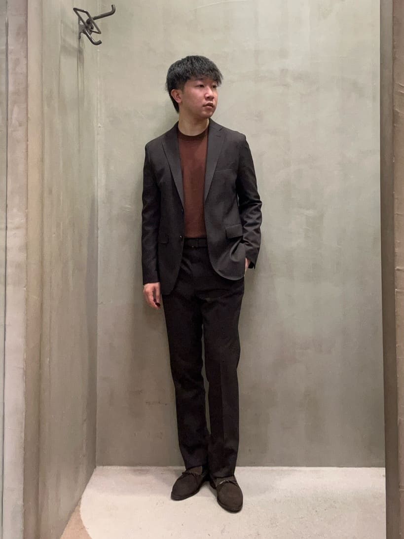 TAKEO KIKUCHIの【ONOFF/セットアップ対応】メランジ シャークスキン ストレッチジャケットを使ったコーディネートを紹介します。｜Rakuten Fashion(楽天ファッション／旧楽天ブランドアベニュー)4648075