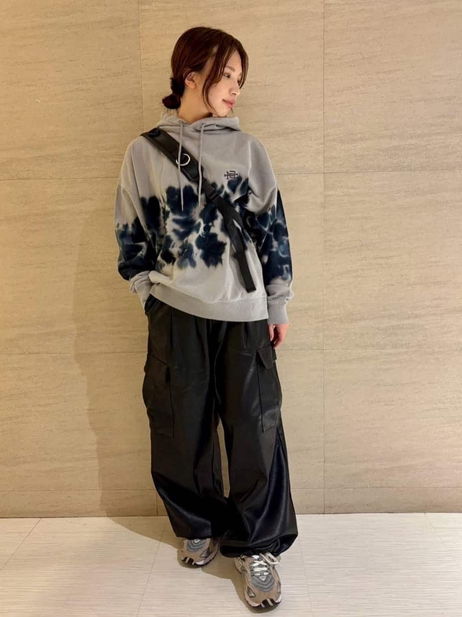 tk.TAKEO KIKUCHIのヴィンテージライクパーカーを使ったコーディネートを紹介します。｜Rakuten Fashion(楽天ファッション／旧楽天ブランドアベニュー)4649745