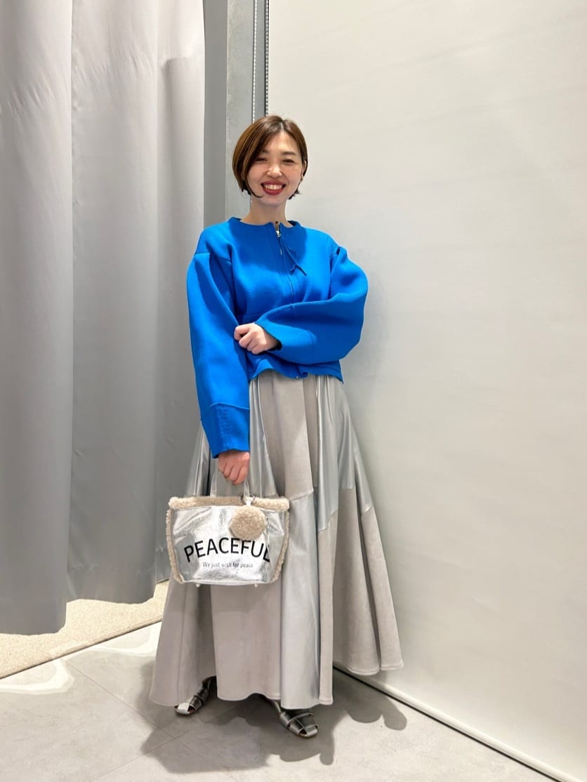 VinのPEACEFULメタリックボアミニバッグを使ったコーディネートを紹介します。｜Rakuten Fashion(楽天ファッション／旧楽天ブランドアベニュー)4654338